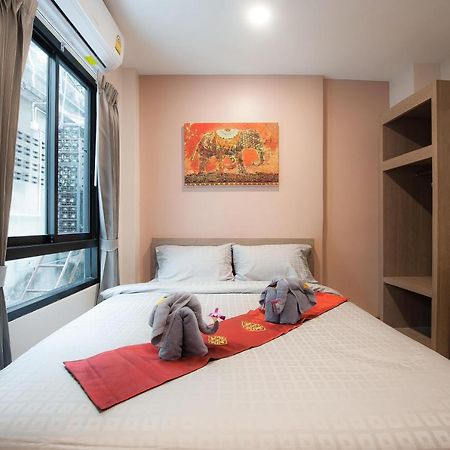 The Moon Night Hotel Bangkok Ngoại thất bức ảnh