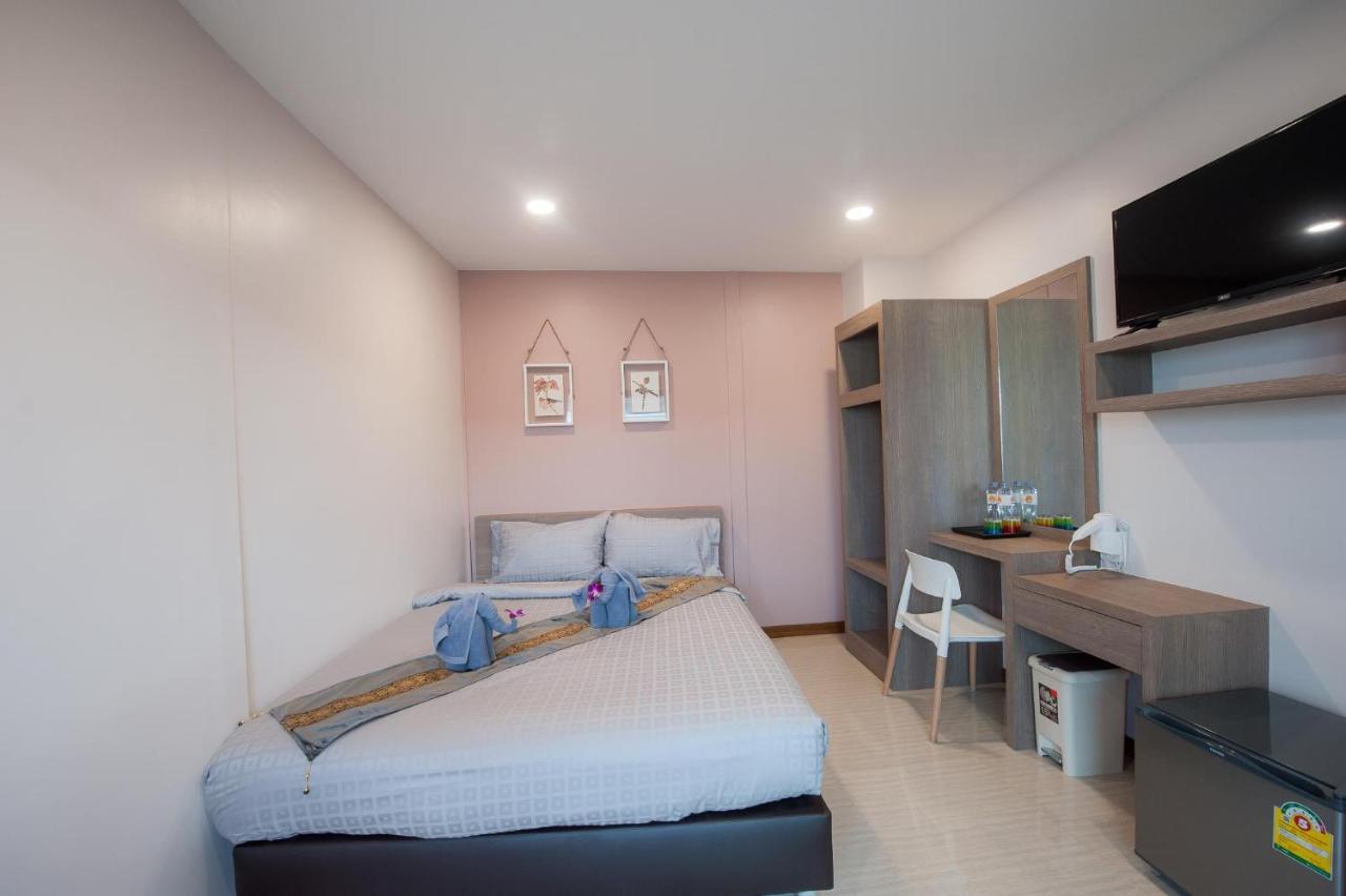 The Moon Night Hotel Bangkok Ngoại thất bức ảnh